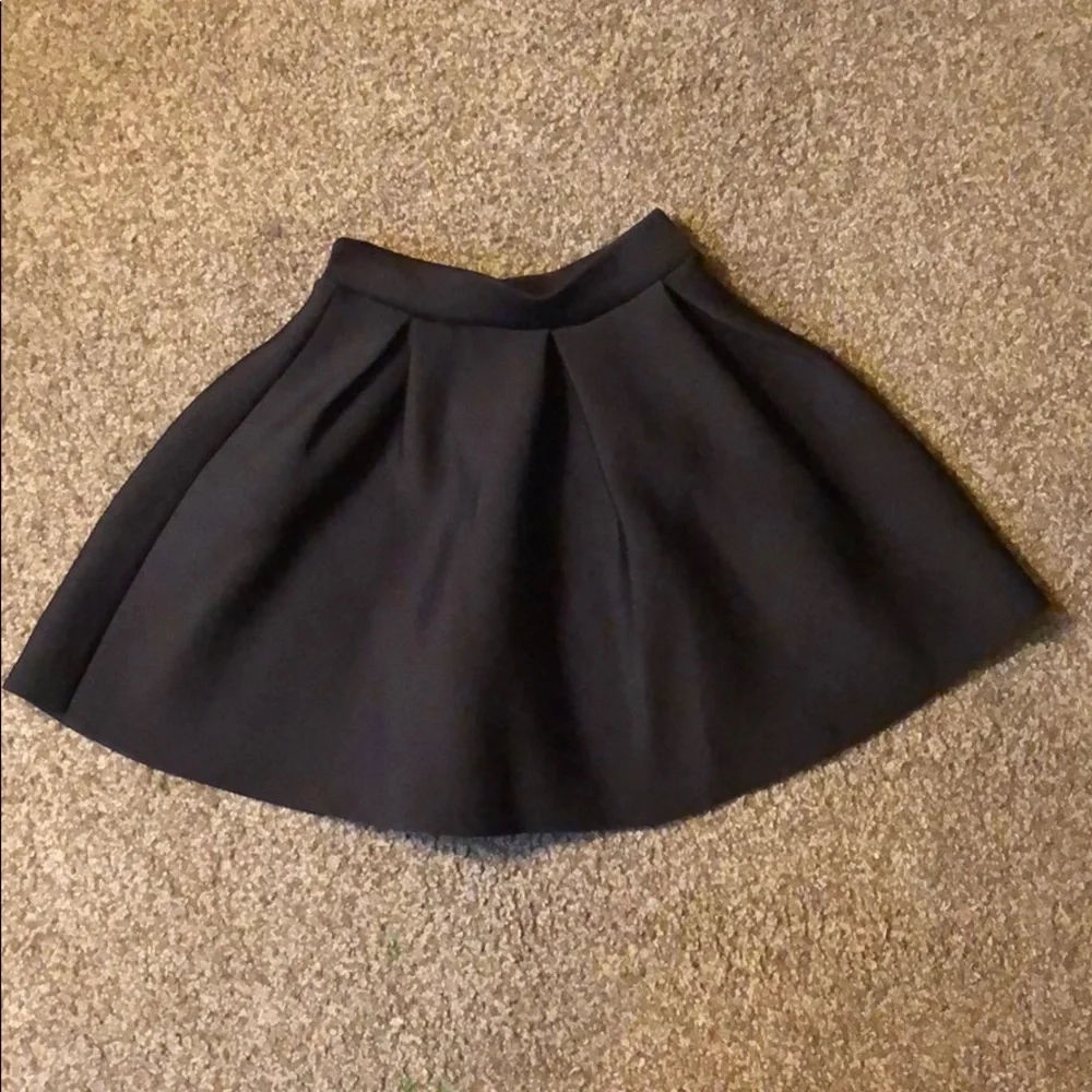 Black scuba skirt - Picture 1 of 7